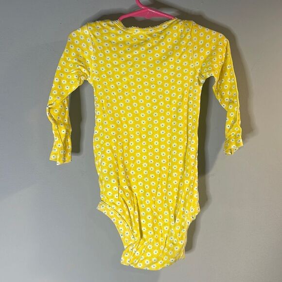 Carter’s long sleeves printed one piece baby girl 24 months-yellow - Picture 5 of 10